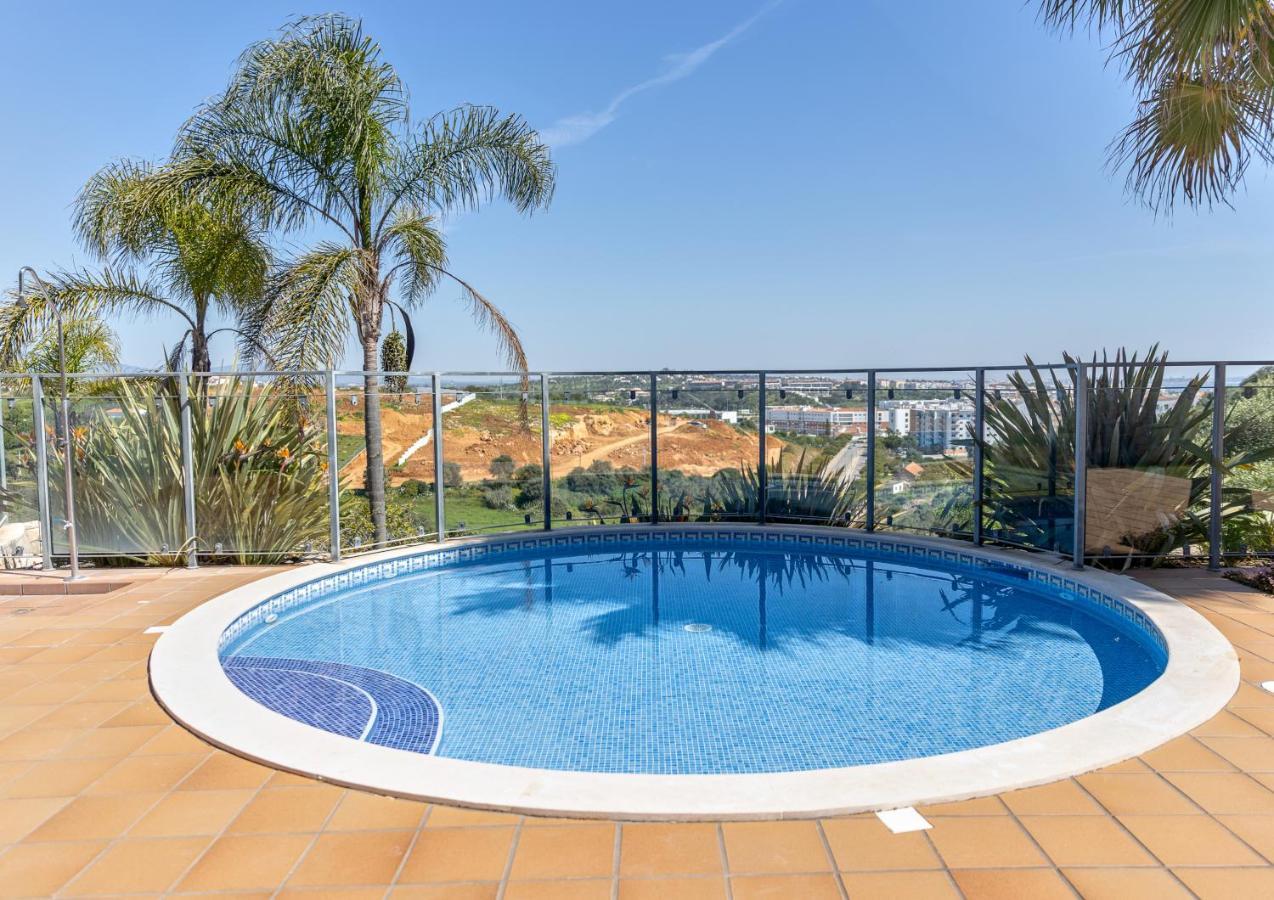 Casa D'Olga Apartment ลากอส ภายนอก รูปภาพ