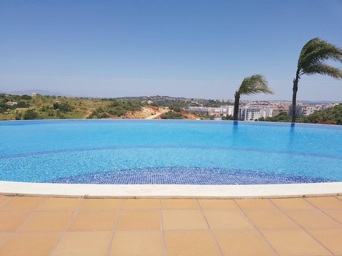 Casa D'Olga Apartment ลากอส ภายนอก รูปภาพ
